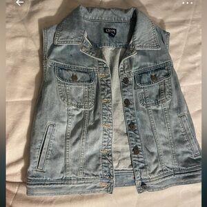 Chaps Light Denim Vest